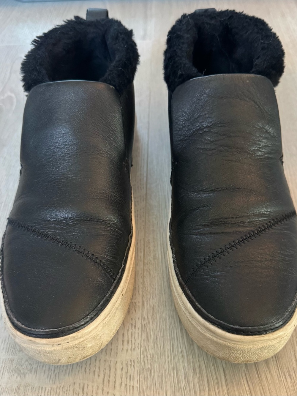 GUC TOMS | Paxton Black Leather | Sneaker | Size 6.5